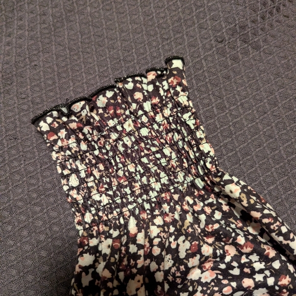 Rapbin Womens V Neck Puff Long Sleeve Button Down Tunic. XXL, black/floral - Picture 3 of 4